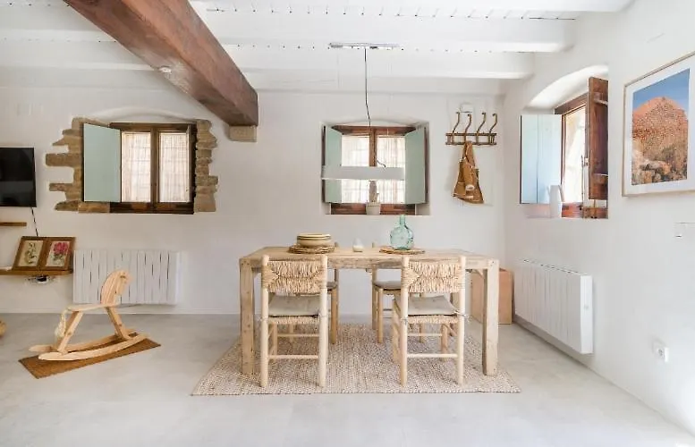 Holiday home Casa Rei Villa Peratallada Spain